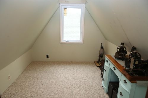 1679 Charles Ave, Saint Paul MN  55104-2227 exterior