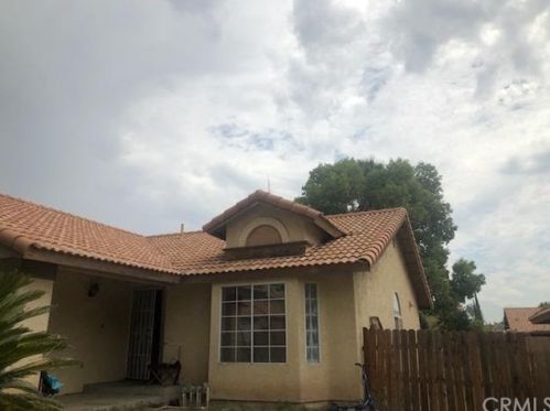1575 Clyde St, San Bernardino, CA 92411-1507