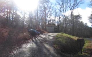 183 Hummingbird Ln, Ellijay, GA 30540-4354