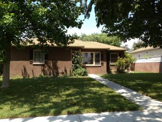 1259 5th Ave, Upland CA  91786-3309 exterior