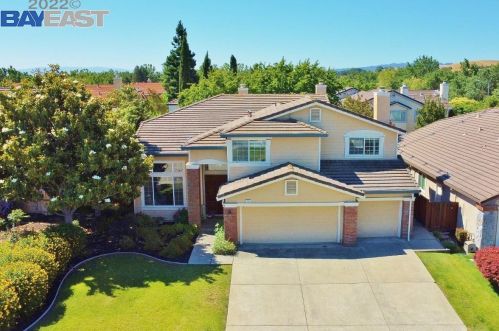 204 Sun Ridge Dr, San Ramon, CA 94582-5642