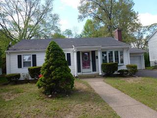 14 Linda St, Lincoln, RI 02865-2216