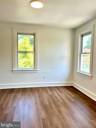 13 Centre St, Camden NJ  08109-2518 exterior