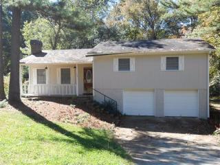 333 Wildwood Dr, Dallas, GA 30132-3902