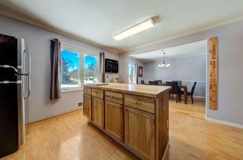 4050 Cinnabar Dr, Saint Paul MN  55122-2917 exterior