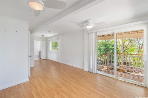 1729 Iwi Way, Honolulu HI  96816-3826 exterior