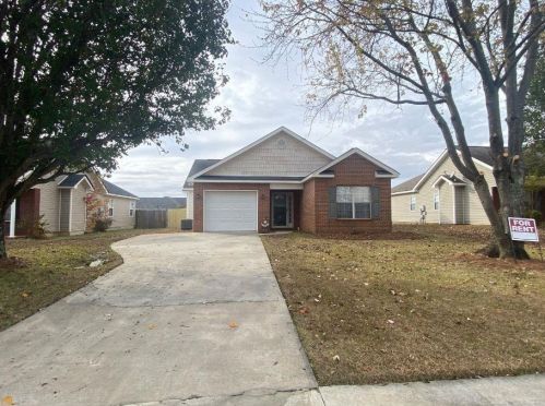 230 Stirling Bridge Dr, Warner Robins GA  31088-1246 exterior