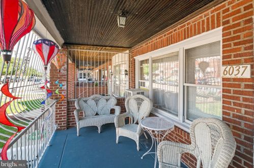 6037 Keystone St, Philadelphia, PA 19135-4217