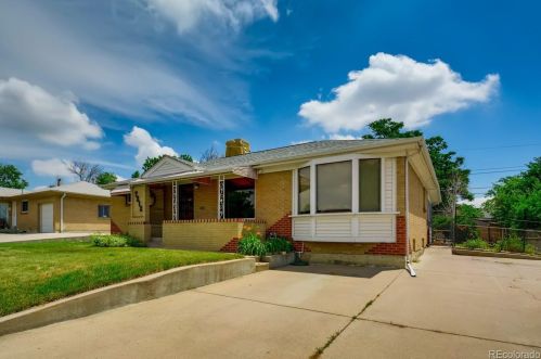 7212 Worley Dr, Denver, CO 80221-2754