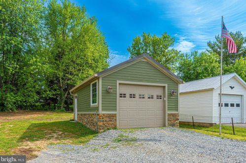 109 Main St, Graceham MD  21788-2042 exterior