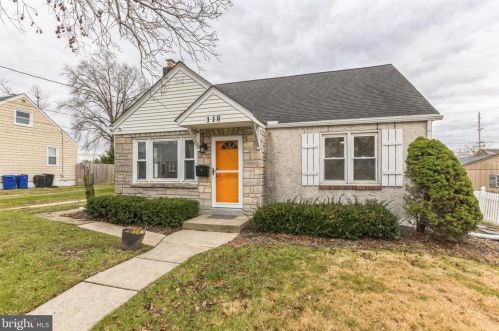118 Ardmore Ave, Runnemede, NJ 08078-1703