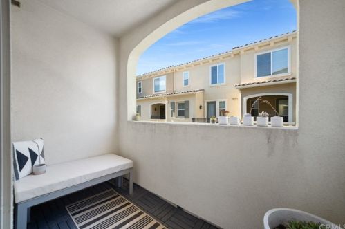 1687 Lincoln, Anaheim CA 92805-5502 exterior