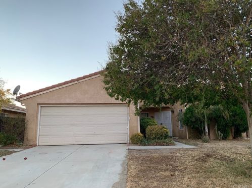 675 Kesha Ct, San Jacinto, CA 92583-4834