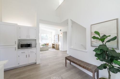1407 Elmhurst, Irvine CA  92618-4023 exterior