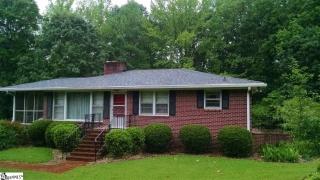 107 River Oaks Dr, Greenville, SC 29611-5236