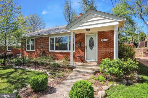 1811 Florin St, Silver Spring, MD 20902-3837