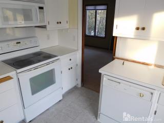 5307 Malibu Dr, Minneapolis MN  55436-1031 exterior