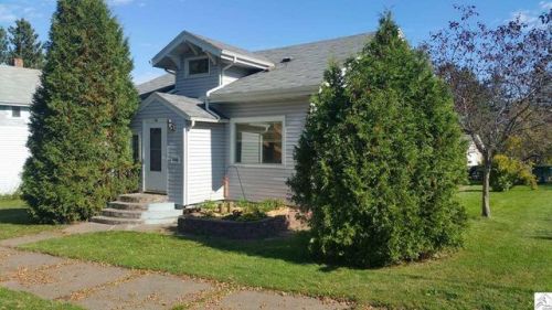118 17th St, Scanlon, MN 55720-1927