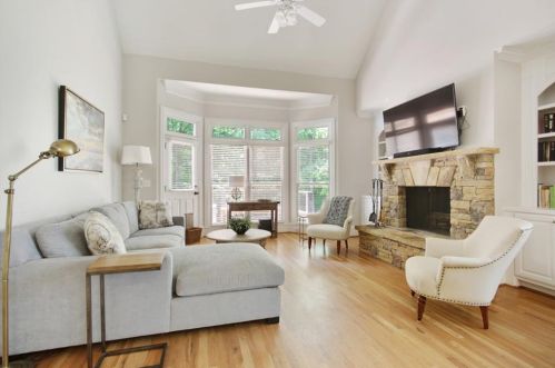 110 High Point Walk, Atlanta GA  30342-2480 exterior