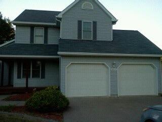 901 18th St, Viola, IL 61486-9306