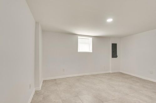 2705 Baker Rdg Dr, Atlanta GA  30318-7258 exterior