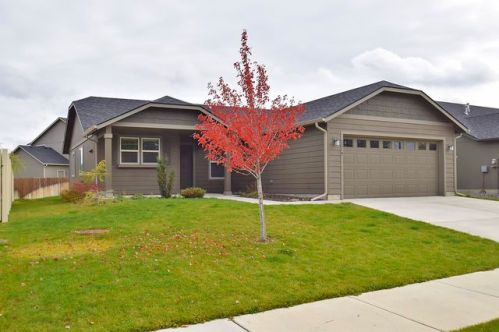 2219 Havana St, Spokane, WA 99223-7864