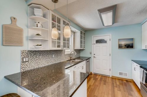 8108 137th St, Saint Paul MN  55124-9517 exterior