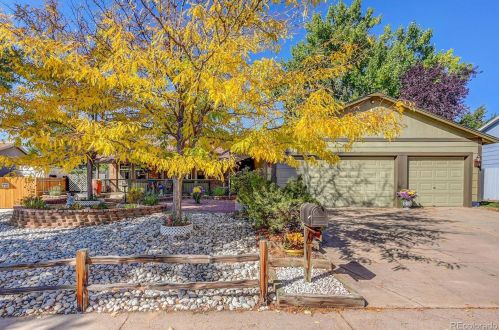 16859 Oxford Dr, Denver, CO 80013-2936