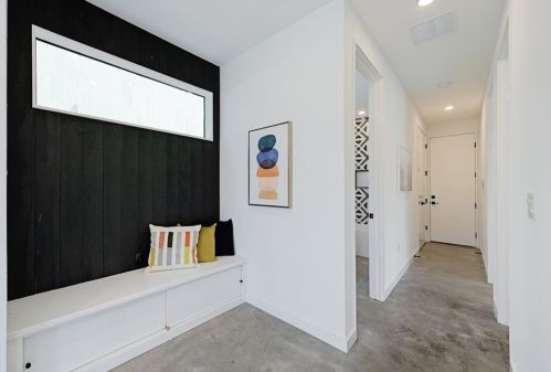 2901 14th St, Austin TX  78702-1628 exterior