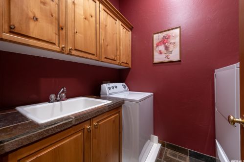 799 Hoytsville Rd, Hoytsville UT 84017-9742 exterior