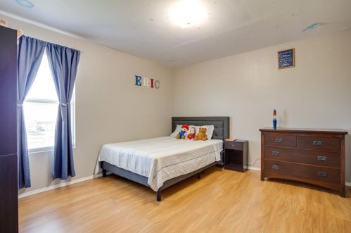 4856 Parkview Hills Ln, Fort Worth TX  76179-4179 exterior