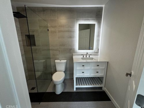 2311 Artesia St, Santa Ana CA  92704-4709 exterior