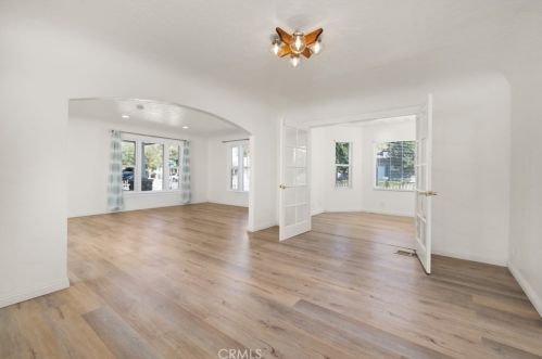 3508 Locust St, Riverside CA  92501-2637 exterior