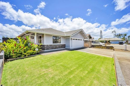 95-1009 Koliliko St, Mililani, HI 96789-4816