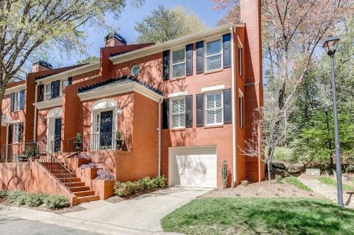 2204 Defoors Mill Dr, Atlanta, GA 30318-2319