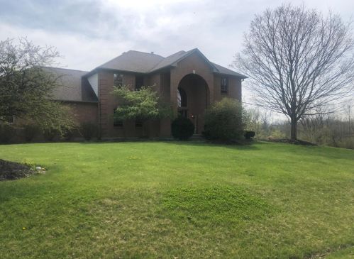 2377 Pinebrook Ln, Springboro, OH 45066-7402
