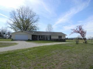 2706 Lone Pilgrim Rd, Taneyville, MO 65759-5176