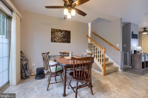 567 State St, Ephrata PA  17522-1741 exterior