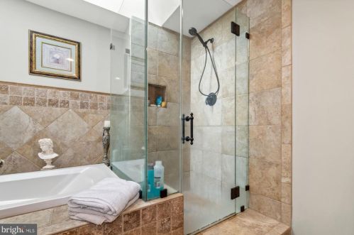 13105 Princeville Ct, Silver Spring MD 20904-3587 exterior