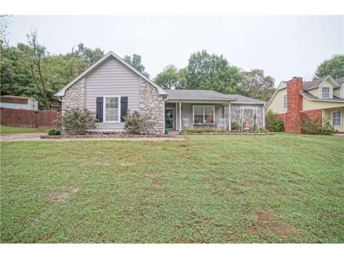 1470 Ash Holw, Catoosa, OK 74015-2201