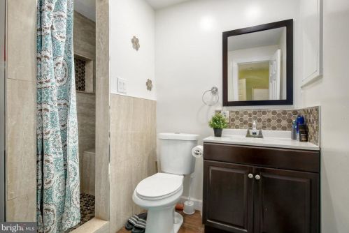 2923 Hickory Leaf Way, Silver Spring MD 20904-6701 exterior