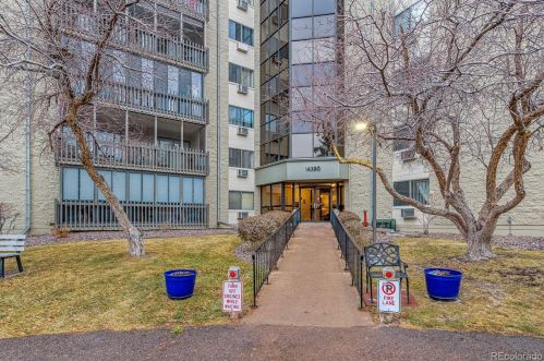 14390 Marina Dr, Aurora CO  80014-3771 exterior