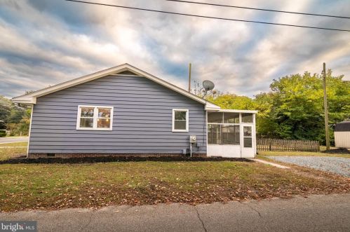 210 Main St, Fruitland MD  21826-1918 exterior