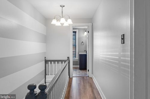 112 Lawrence St, Charles Town WV 25414-1514 exterior