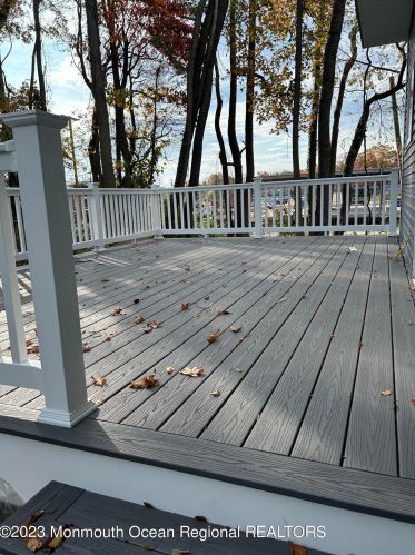 713 Asbury Ave, Tinton Falls NJ 07712-6103 exterior