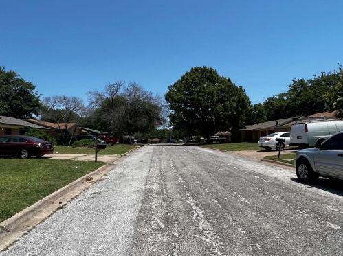 5909 Bowling Dr, Fort Worth TX  76148-3503 exterior