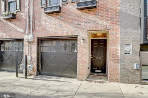 1034 4th St, Philadelphia PA  19147-4106 exterior