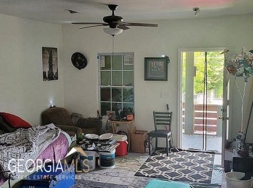 862 Mitchell St, Atlanta GA  30303-3550 exterior
