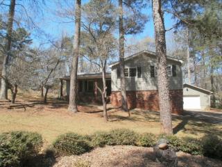 5720 Macedin Dr, Douglasville, GA 30135-4040