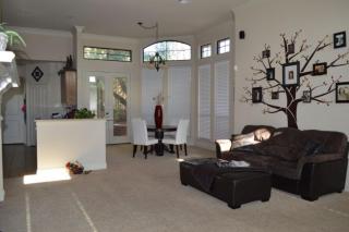 4900 Ridglea Hills Ct, Fort Worth TX  76116-9195 exterior